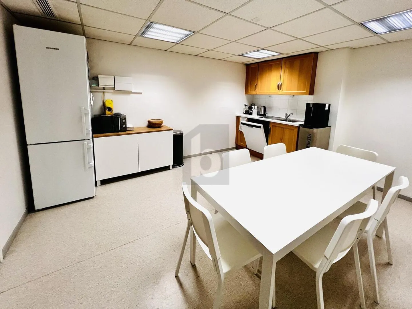 Espace de bureau inspirant à Genève - Photo 4 sur 6