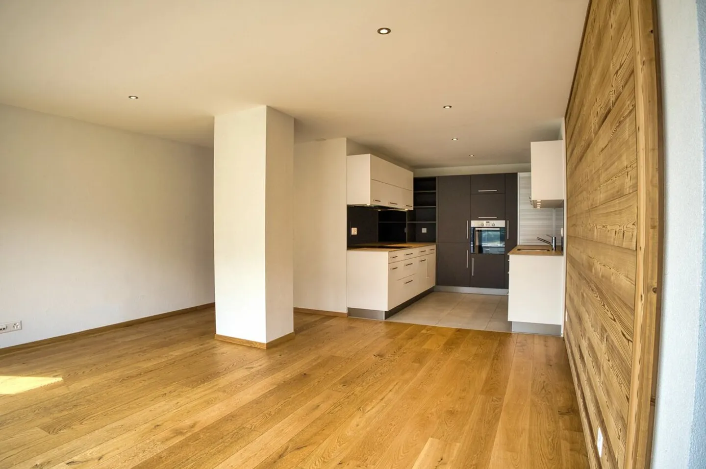 Luxury 3.5-room apartment with panoramic terrace - Foto 4 von 12