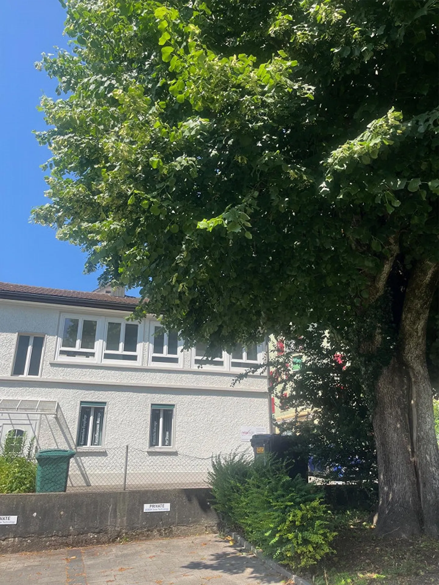 Ufficio / Yoga / Atelier / Stanze per terapia in affitto a Grenchen - Foto 1 di 14