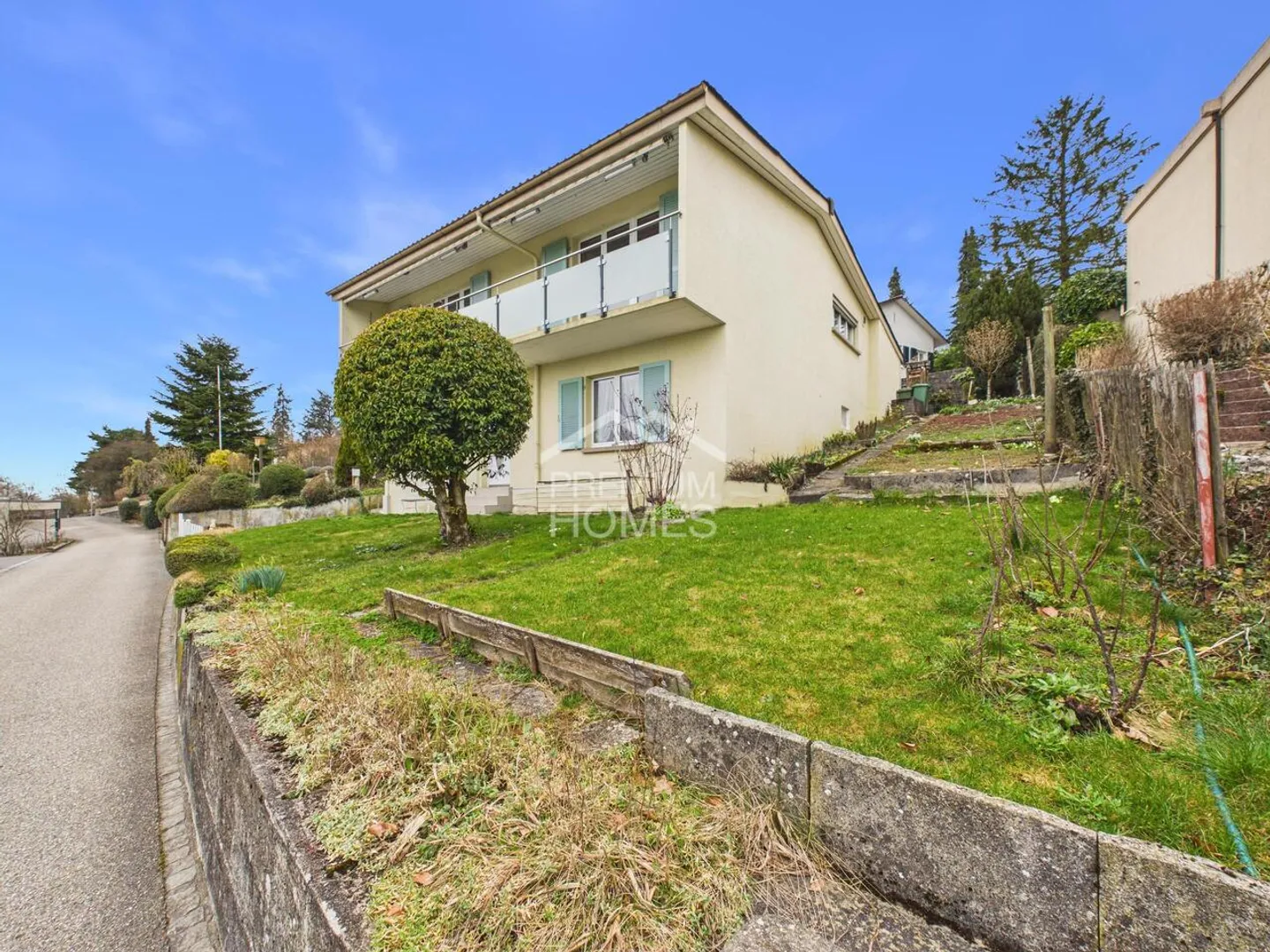 Charmantes Einfamilienhaus mit Potenzial - Foto 2 von 11