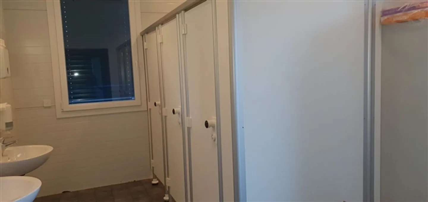 Apartment - Photo 7 of 9