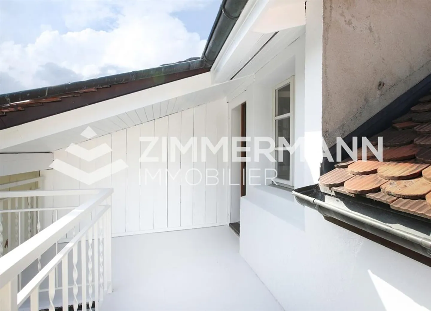 Appartement avec cachet et entrée privée - Photo 3 sur 10