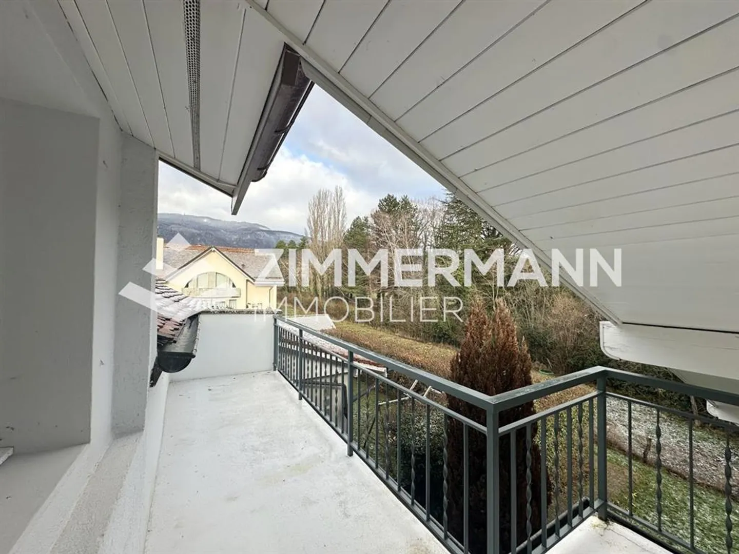 Appartement avec cachet et entrée privée - Photo 7 sur 10