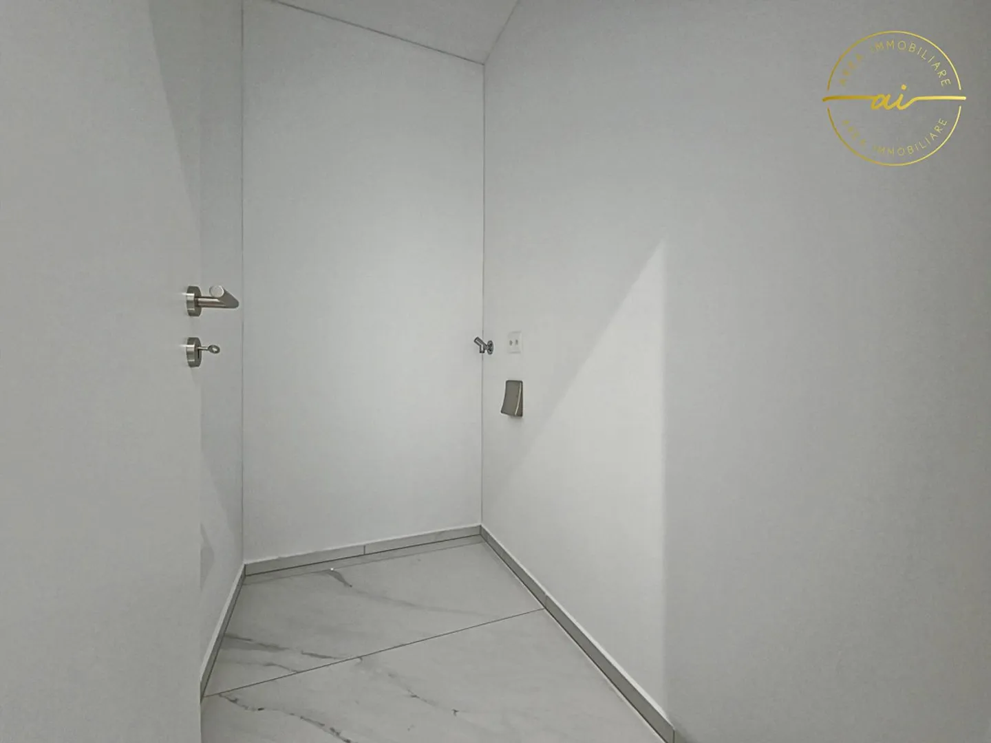 NEW 4.5-ROOM PENTHOUSE WITH LARGE TERRACE IN VACALLO - Photo 7 of 13