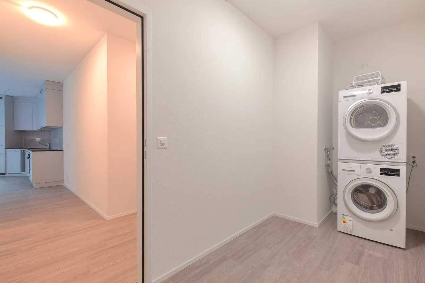 Appartement accessible aux fauteuils roulants de 2,5 pièces dans le centre-ville - Photo 6 sur 8