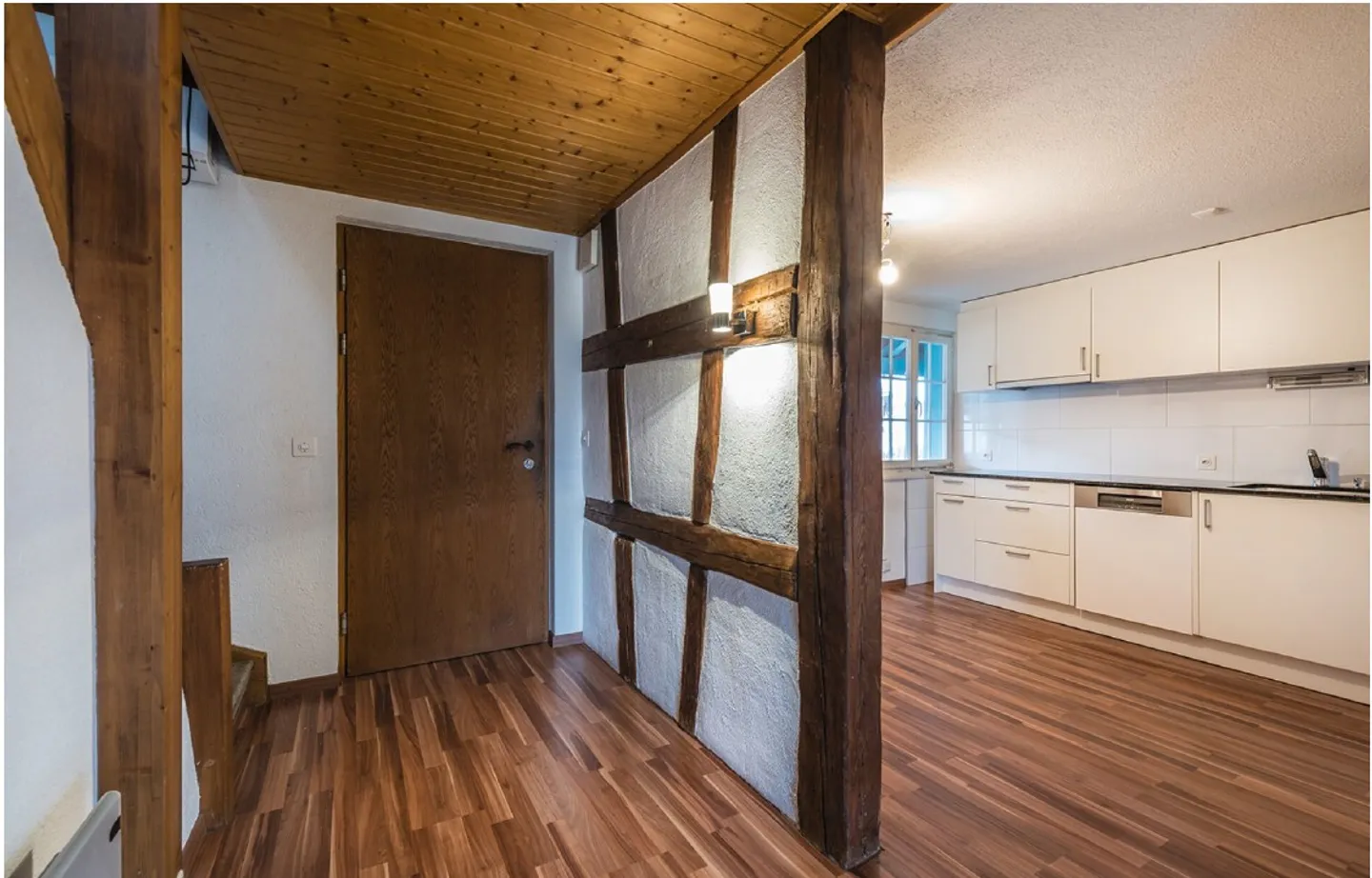 Charmante maisonette de 3,5 pièces avec cheminée à Kreuzlingen - Photo 4 sur 10