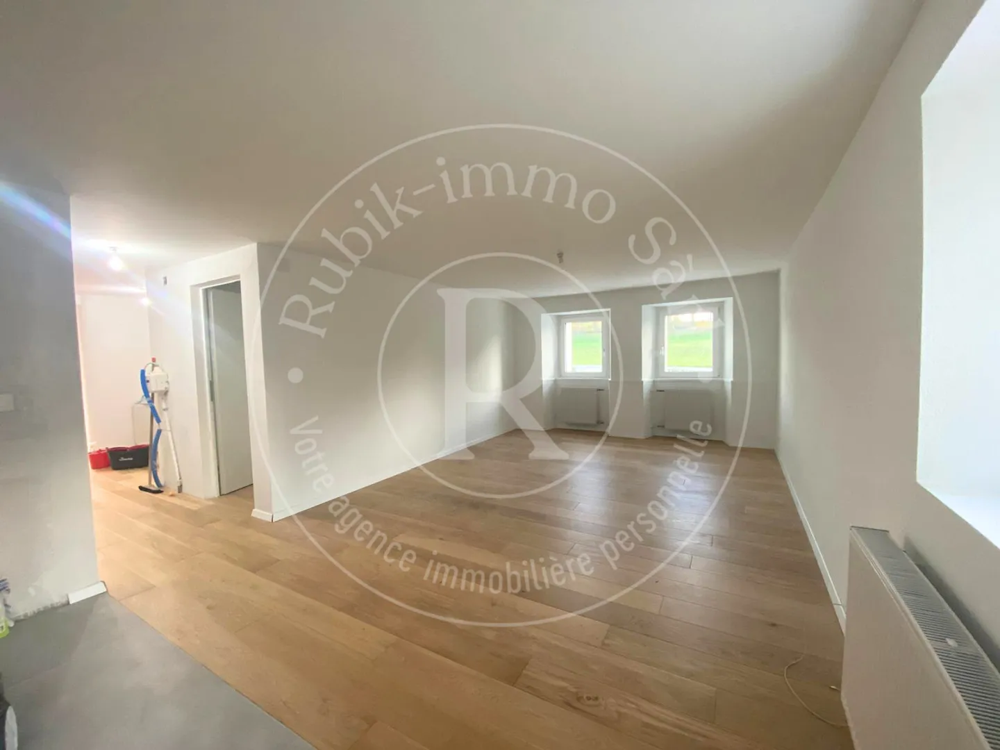 A 15 minuti da Vevey: Casa ristrutturata di 5,5 locali! - Foto 5 di 13