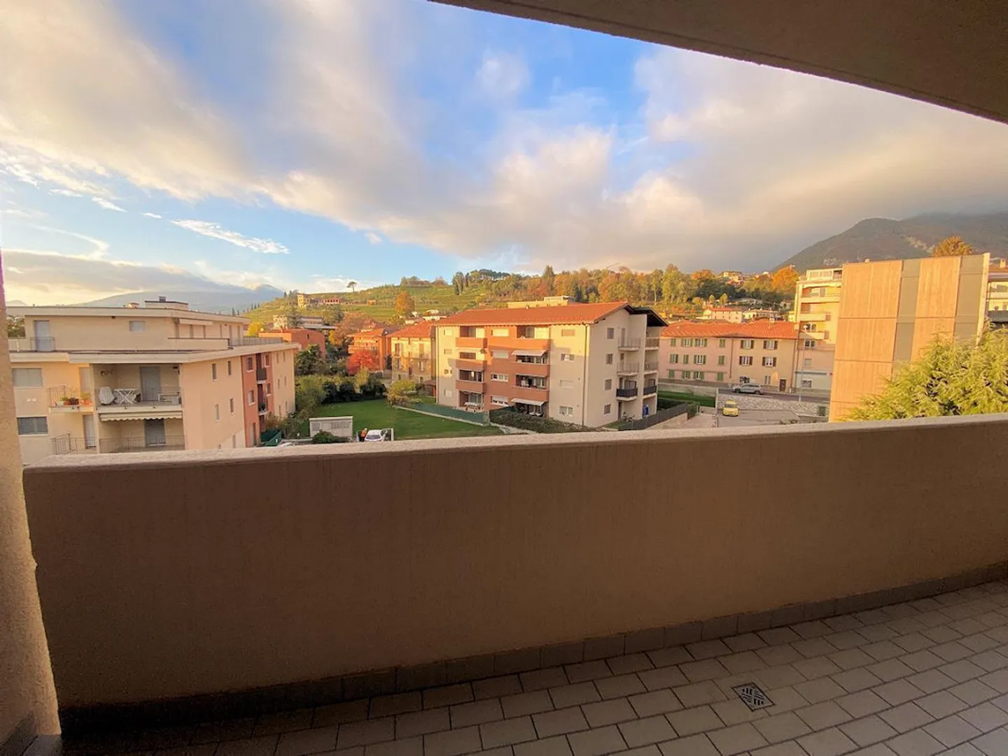 Coldrerio - Ampio appartamento di 3,5 locali con giardino comune - Foto 12 di 14