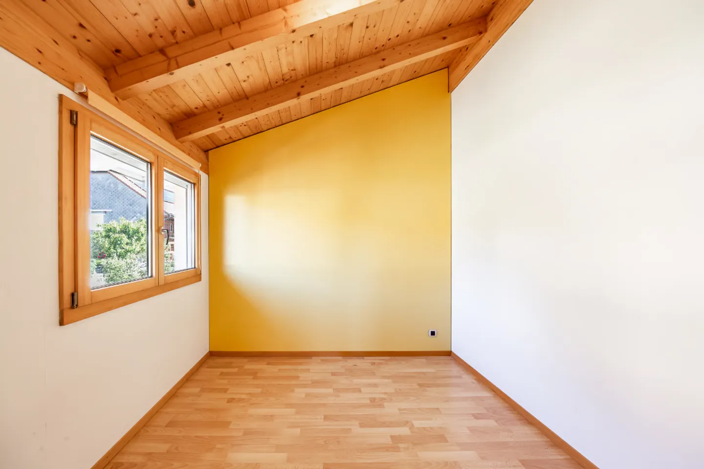Rare object: individual villa in a quiet residential area - Photo 11 of 13