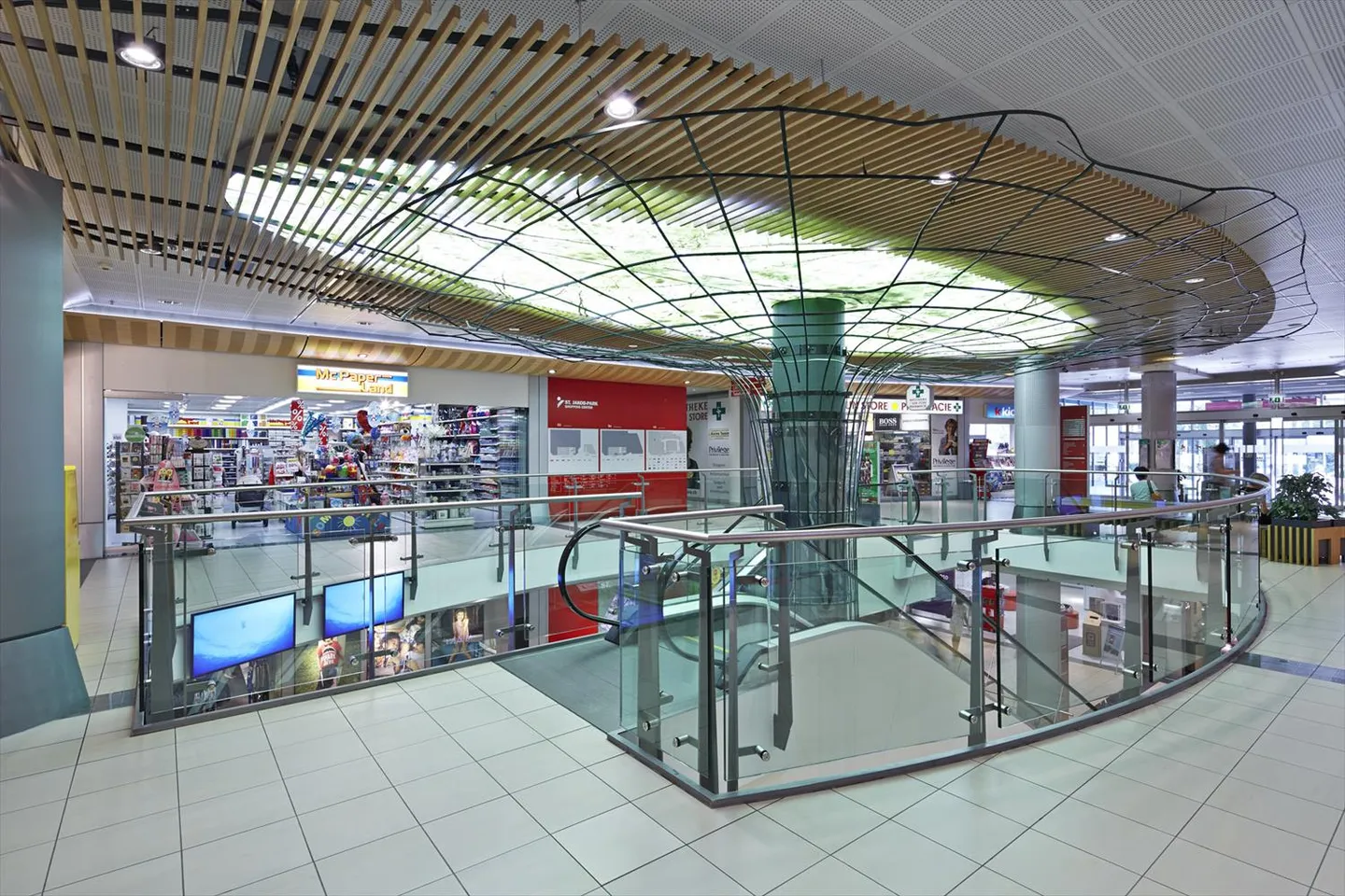 Centro commerciale St. Jakob-Park - Il tuo nuovo spazio commerciale ti aspetta... - Foto 2 di 4