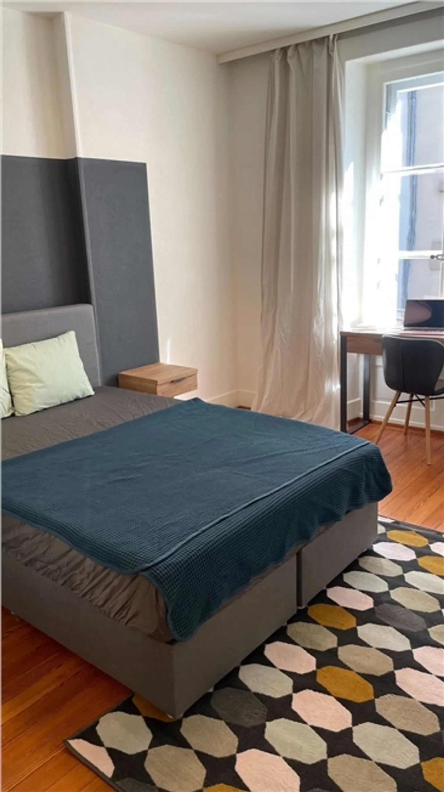 Charming Renovated Apartment in the Center of Lausanne - Photo 9 of 13