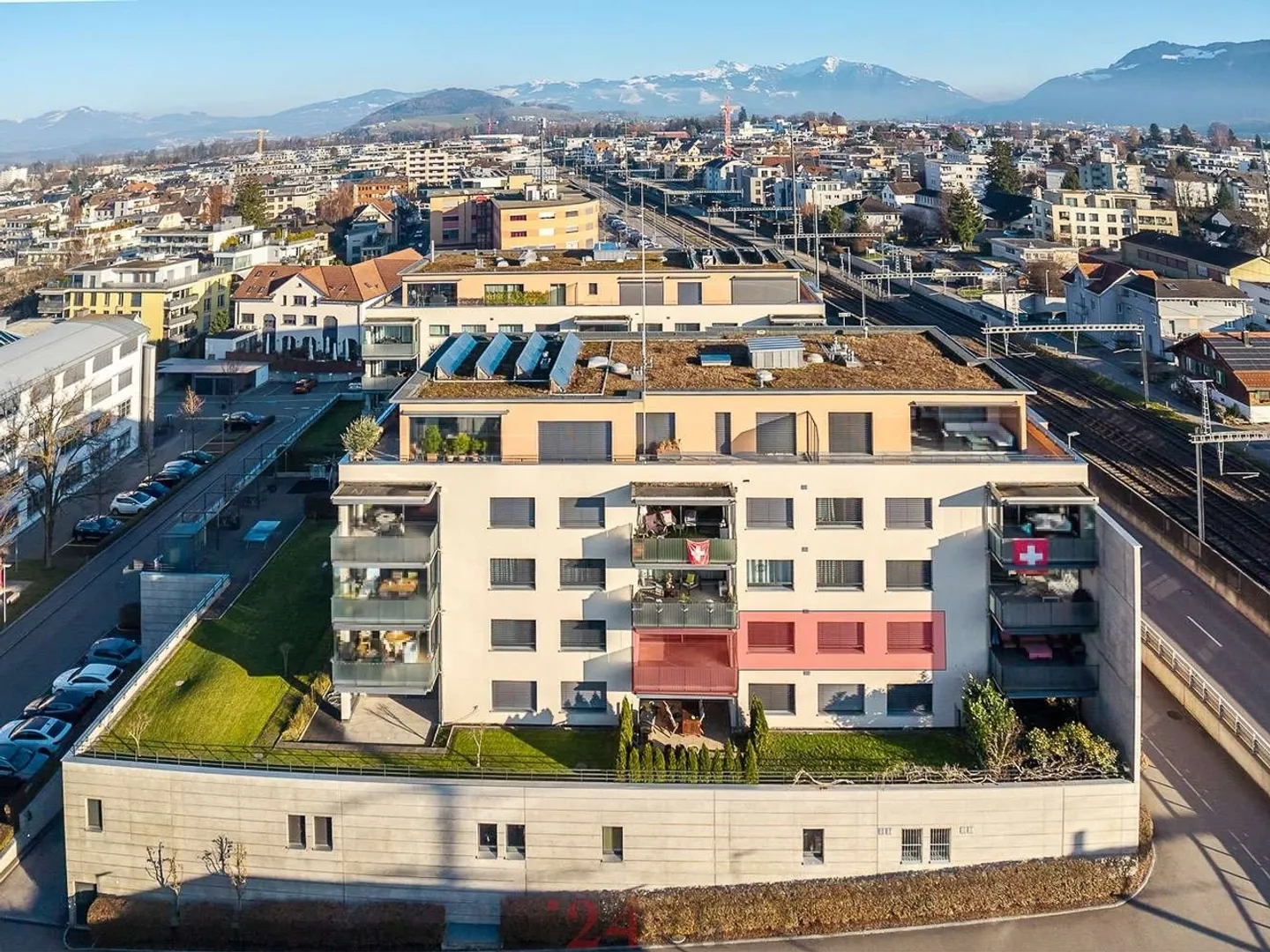 Appartamento moderno 3.5 locali con balcone vetrato - Foto 1 di 12