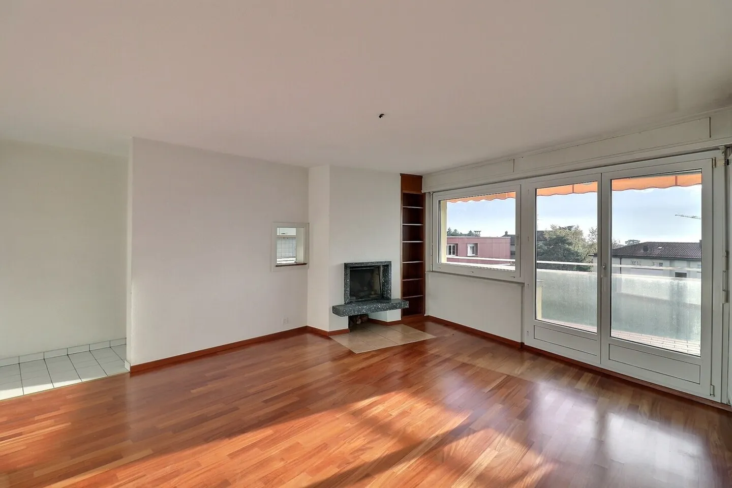 Apartment for sale - Photo 2 of 12