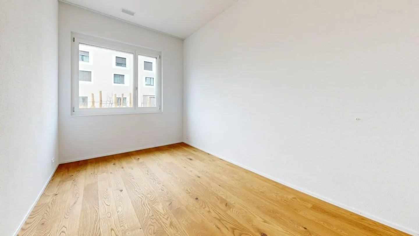 Appartamento giardino esclusivo di 5,5 stanze nella migliore posizione - Foto 11 di 17