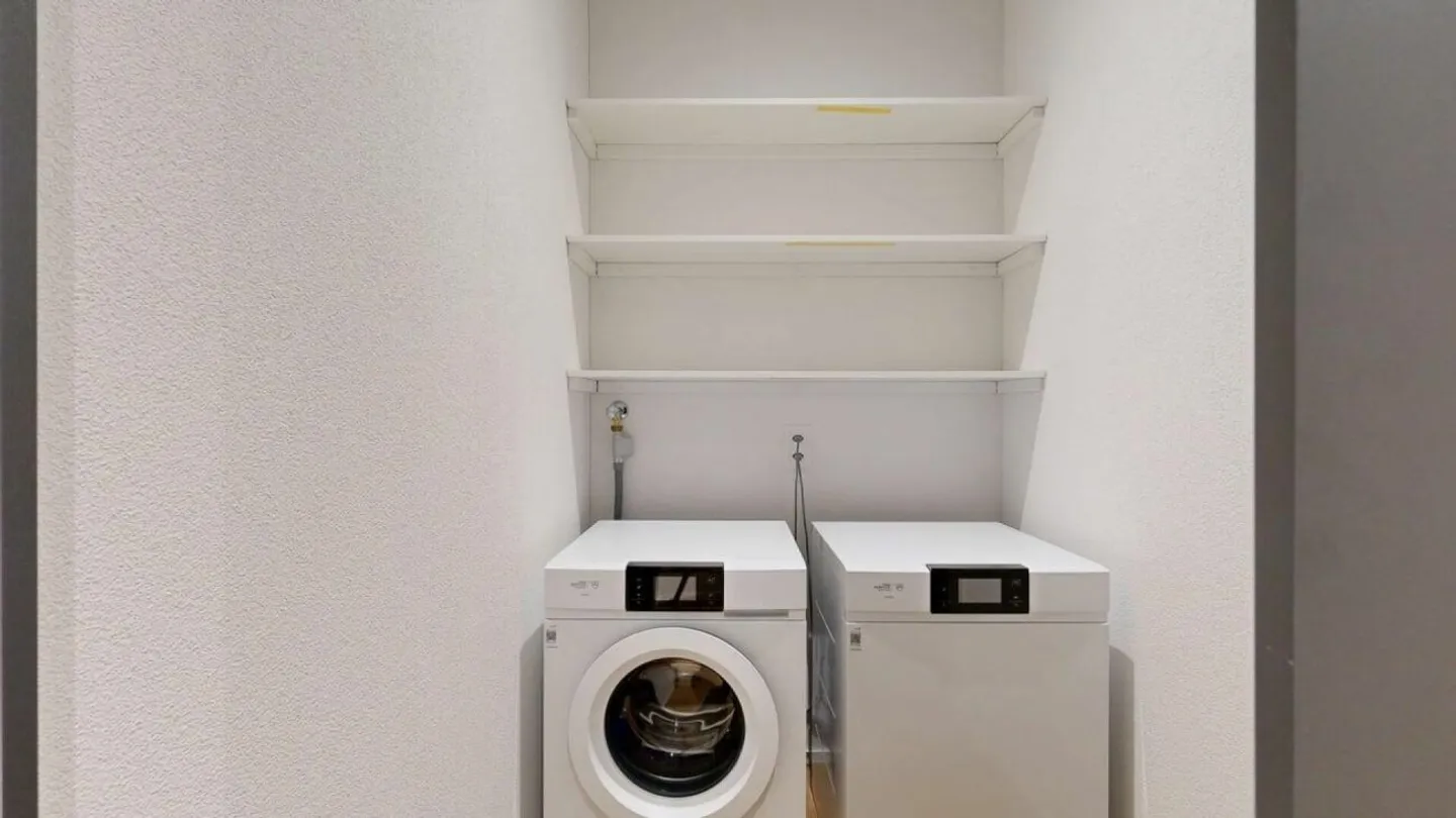 Appartamento giardino esclusivo di 5,5 stanze nella migliore posizione - Foto 15 di 17