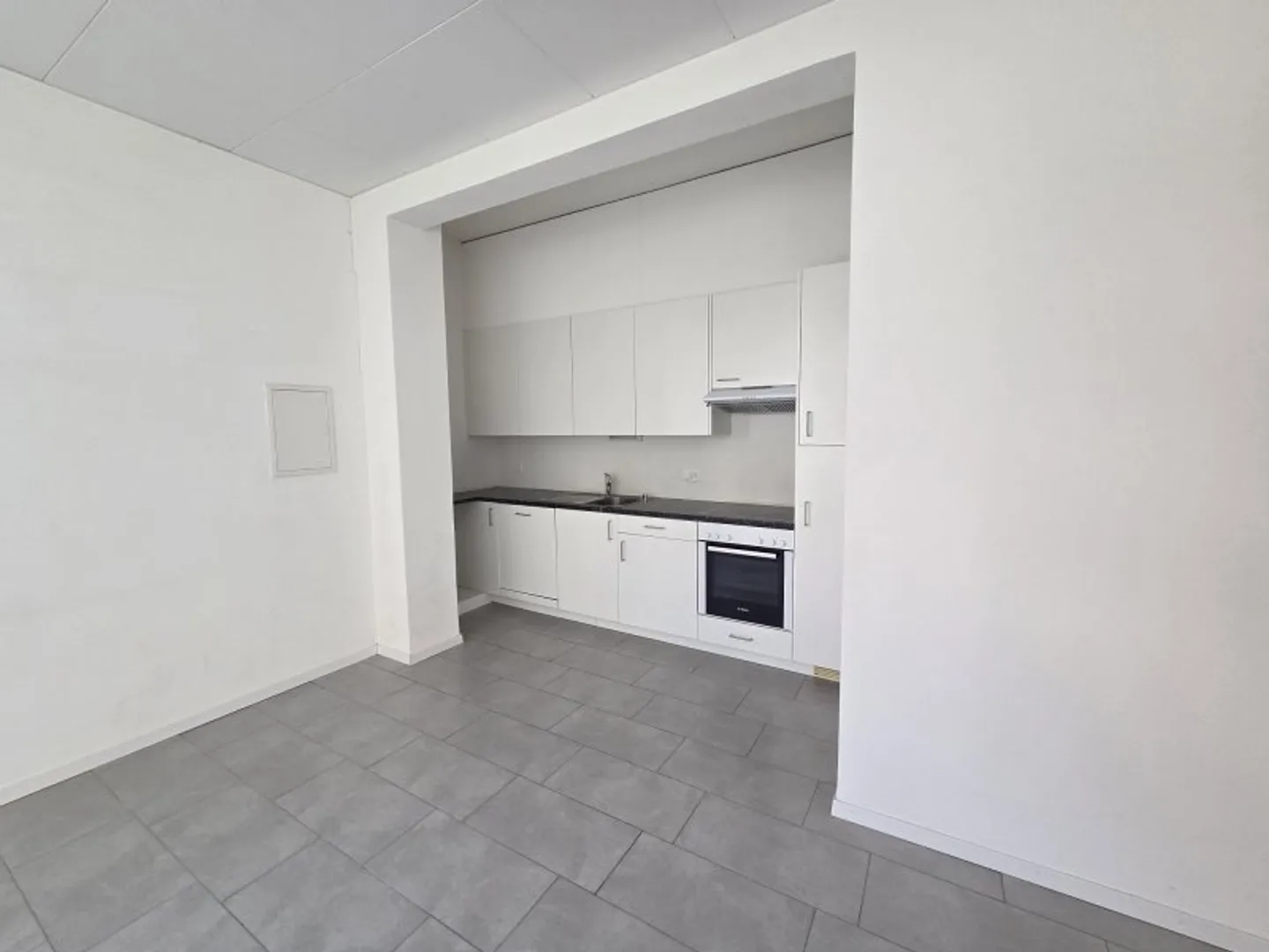 04303 - 2.5-Zimmer-Wohnung - Av. de l'Europe 14 - Monthey - Foto 2 von 8