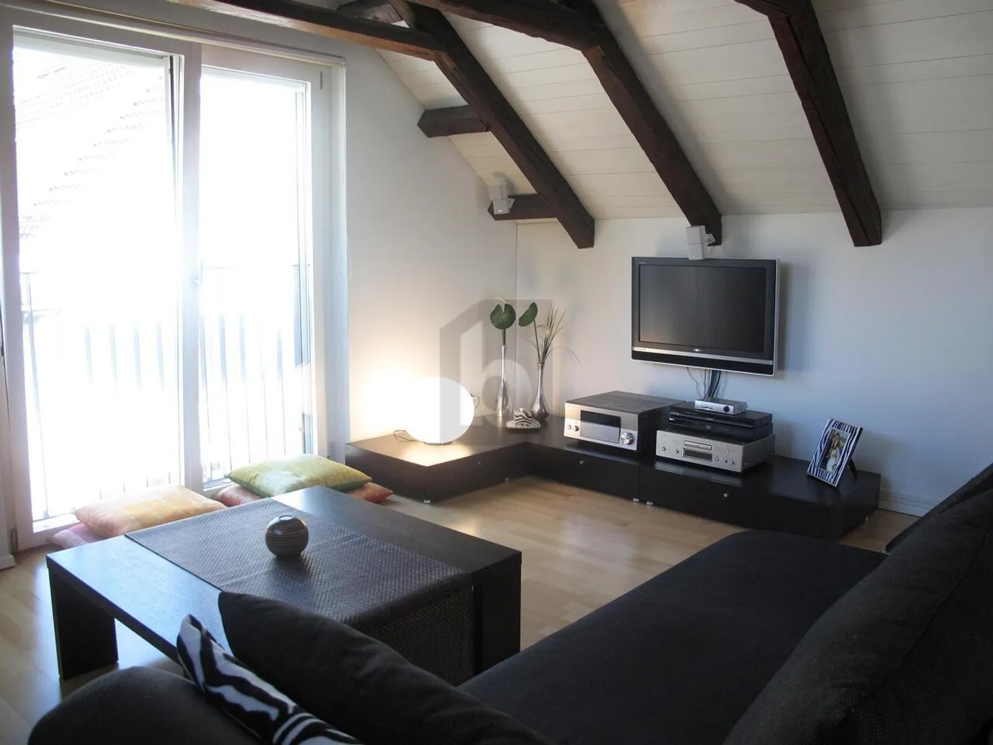 Charmantes Mischgebäude - Foto 3 von 6