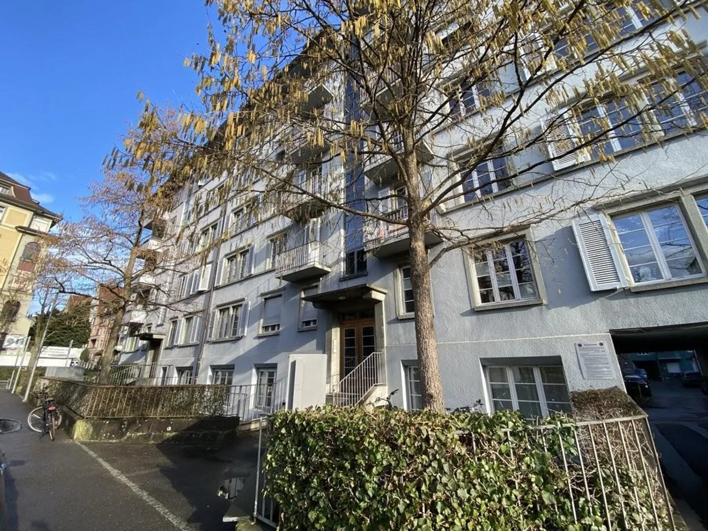 Bella e spaziosa appartamento in città - Foto 1 di 7