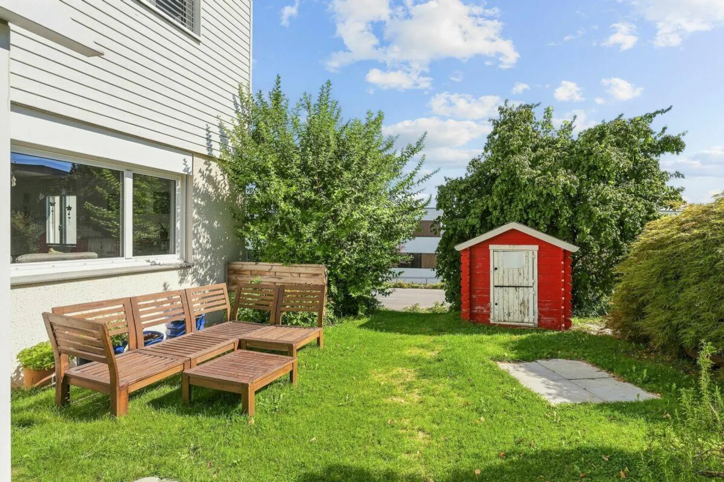 Geräumiges Zweifamilienhaus - Foto 5 von 7