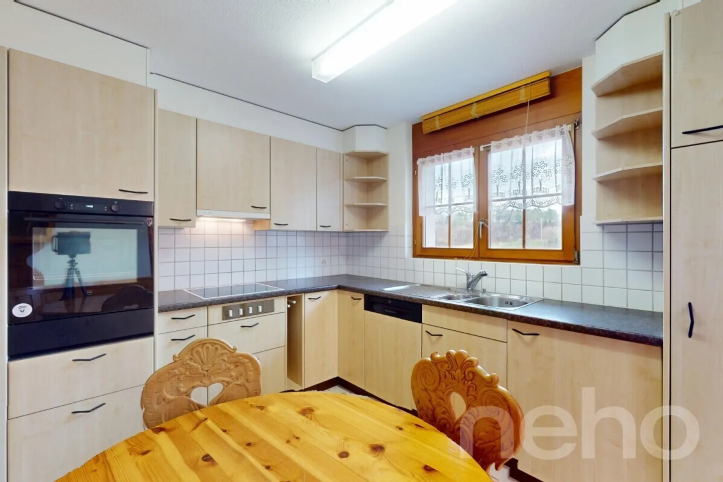 Casa unifamiliare indipendente di 6,5 stanze ai margini della zona residenziale - Foto 7 di 13