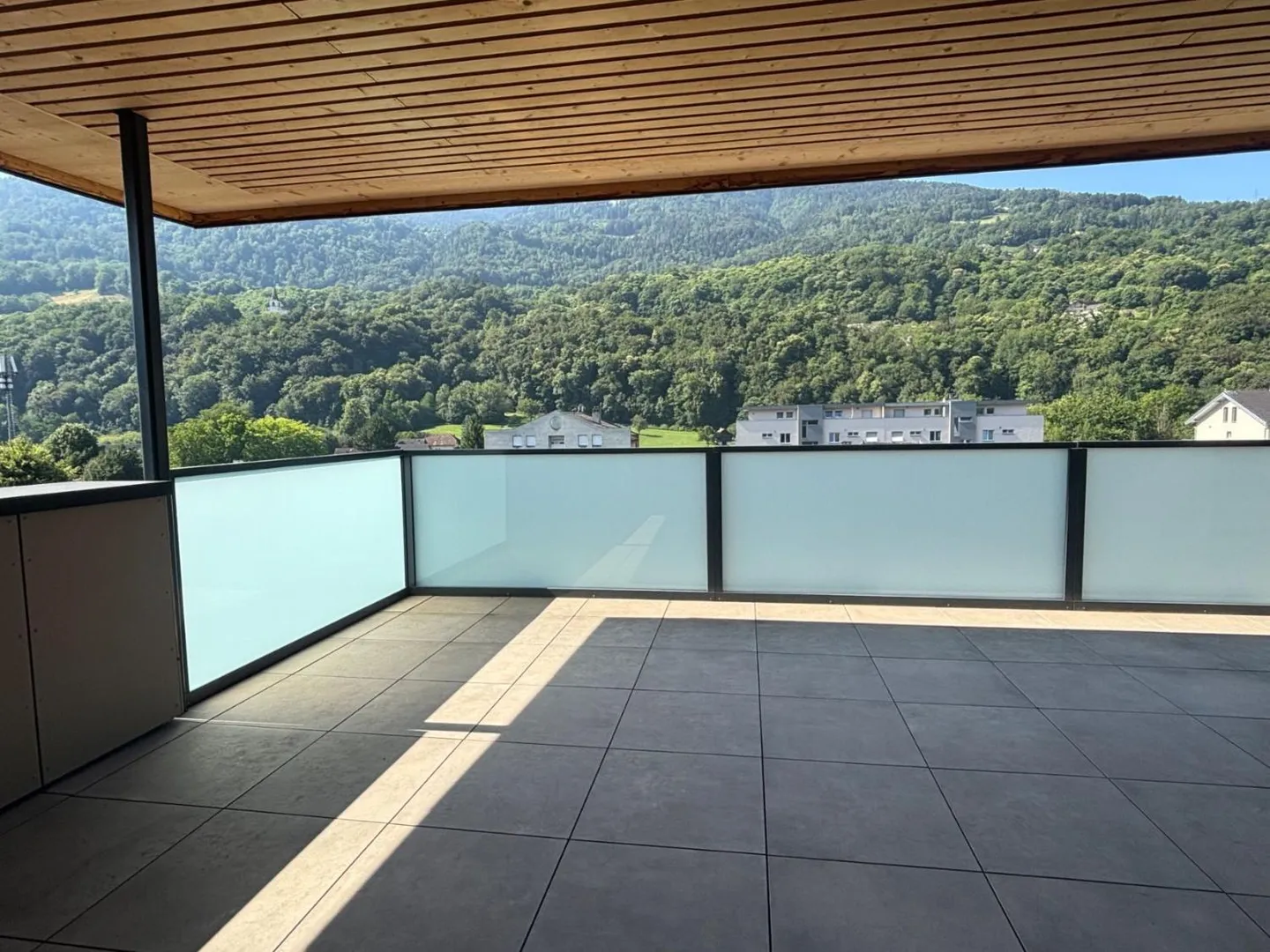 Bel Appartement en Attique à Monthey - Photo 12 sur 13