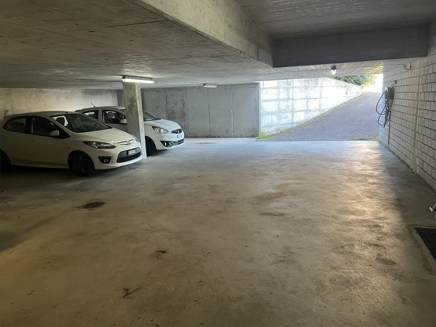 Spazio commerciale/di servizio versatile - Foto 7 di 8