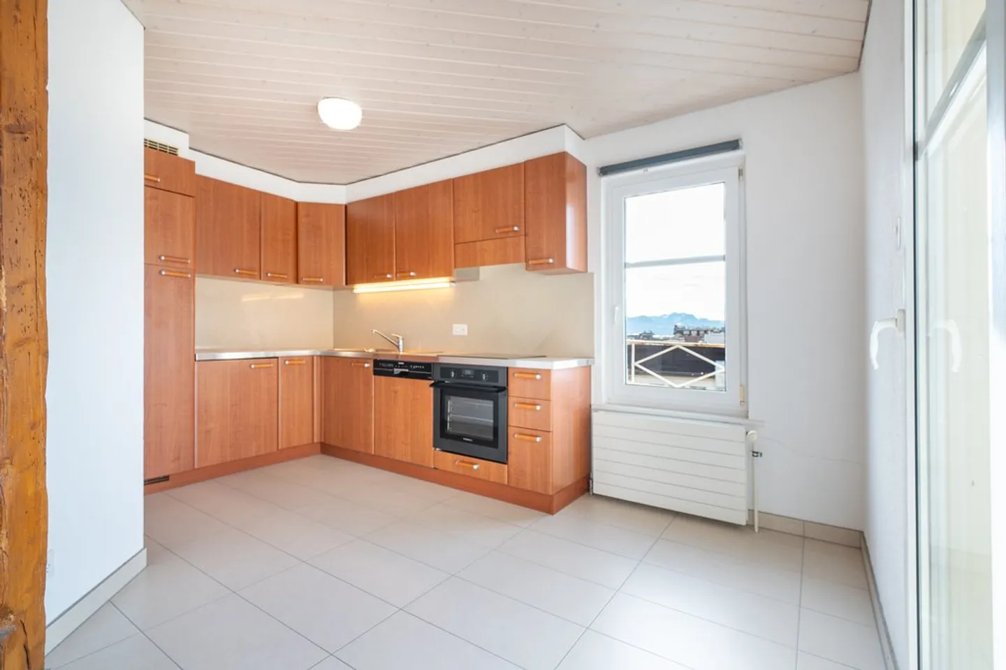 Appartamento in affitto - Foto 3 di 7