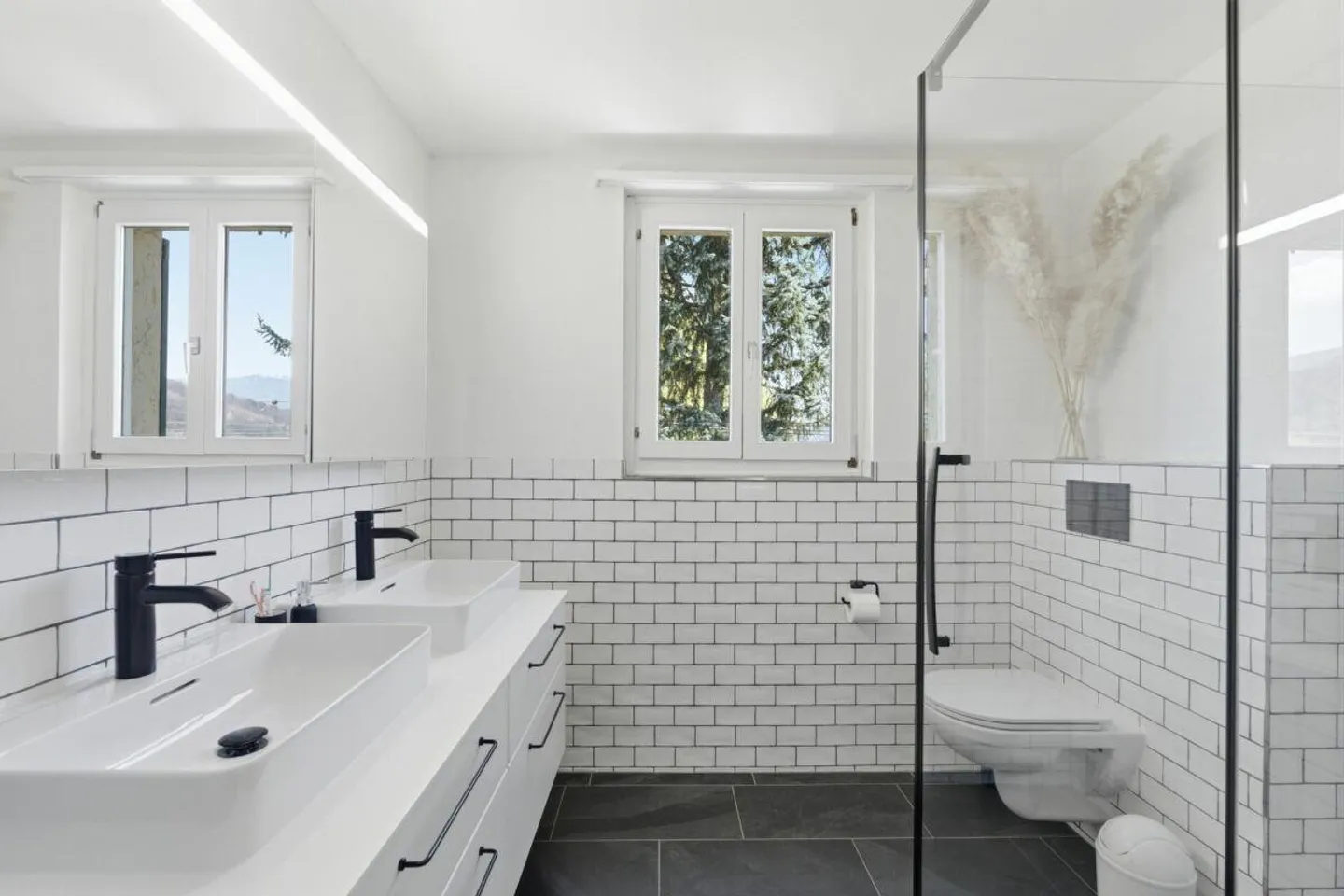 Renoviertes freistehendes Haus mit Garten - Foto 6 von 13