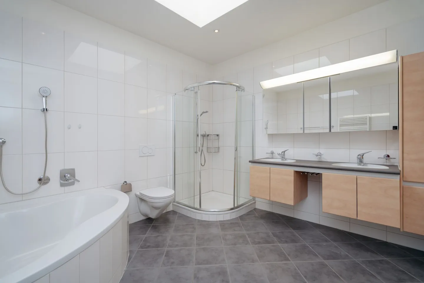 5½-Zimmer Wohnung im 2. Stock - Foto 10 von 16