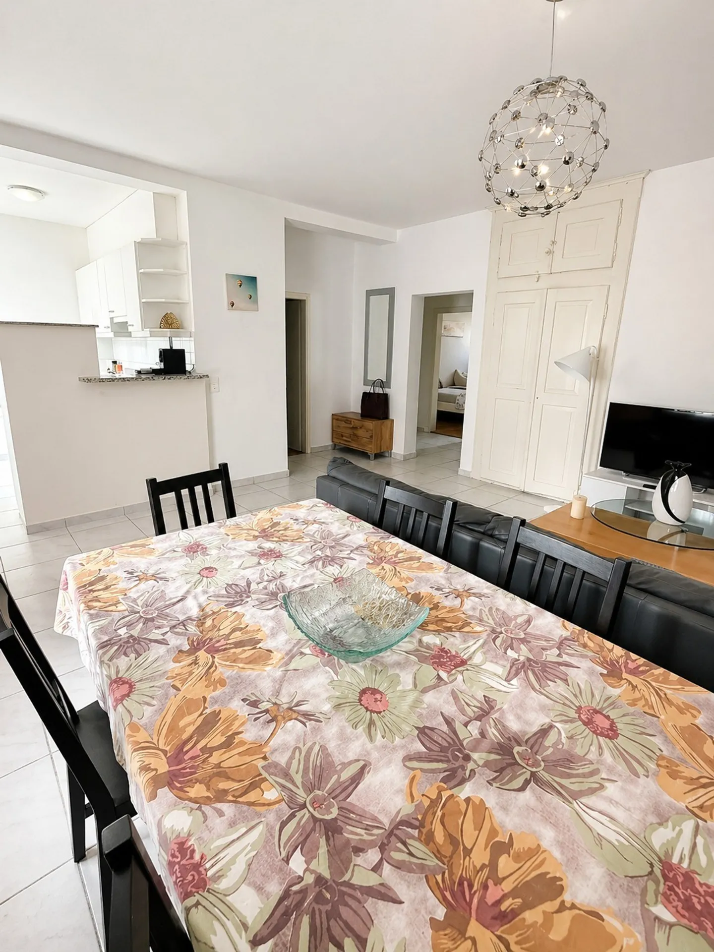 Stylish 3.5-Room Apartment in Zurich Altstetten (near Zurich-Binz) - Photo 10 of 13