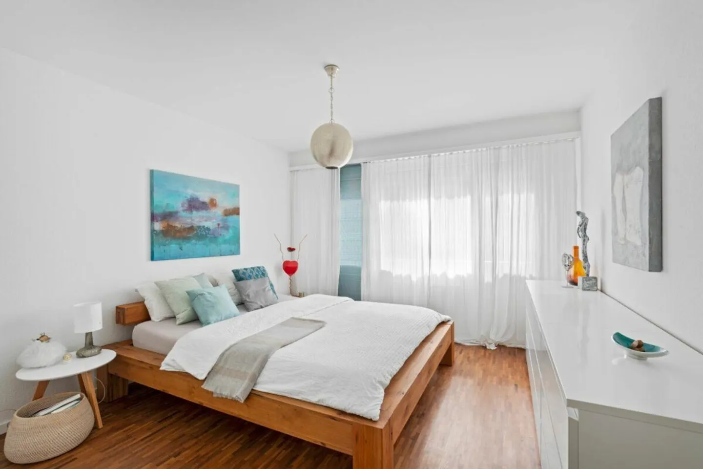 Vivre au calme à Bruderholz - moderne appartement de 4 pièces avec place de parking souterrain - Photo 9 sur 12