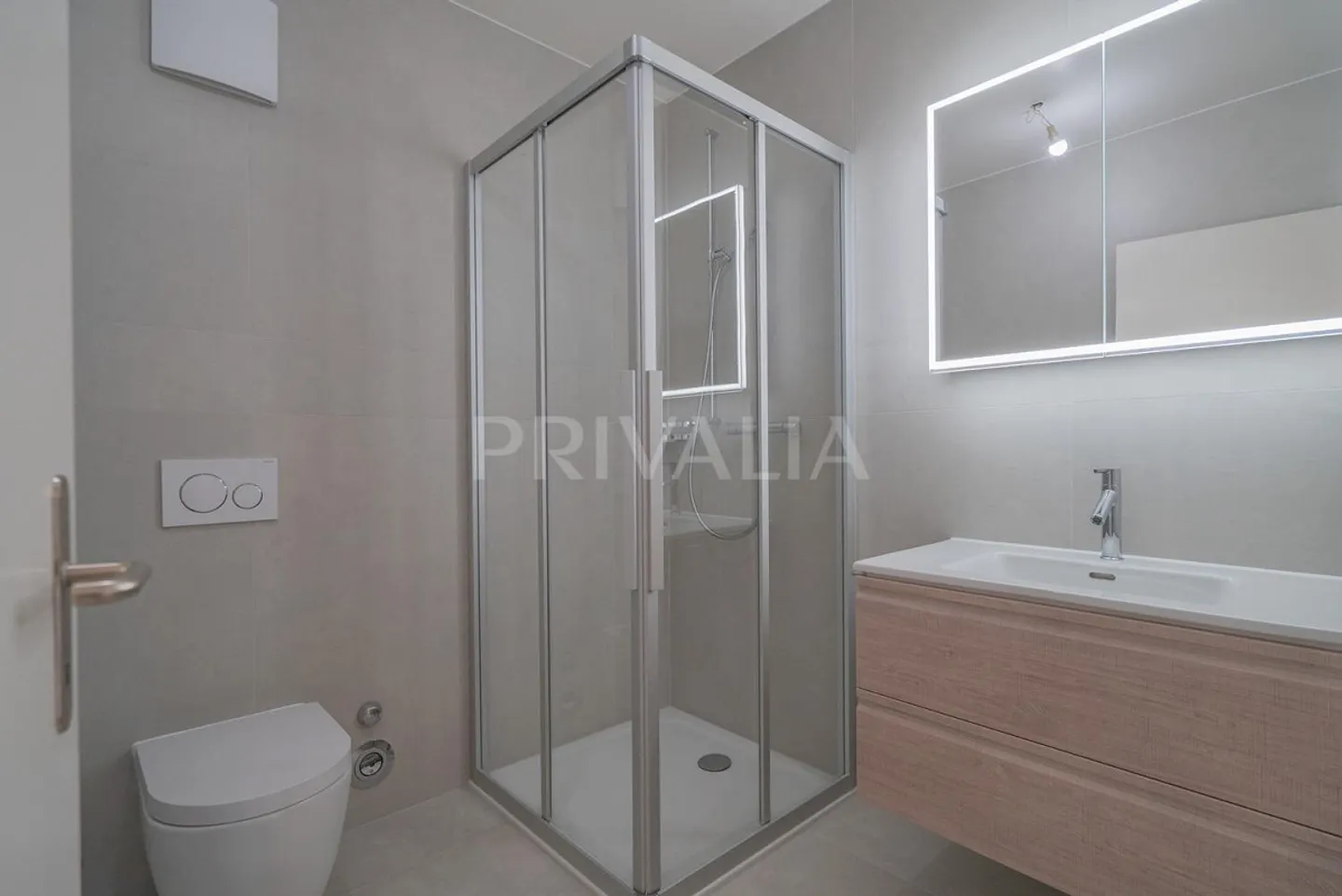 Bel appartamento di 6,5 locali al piano terra con giardino - Foto 3 di 5