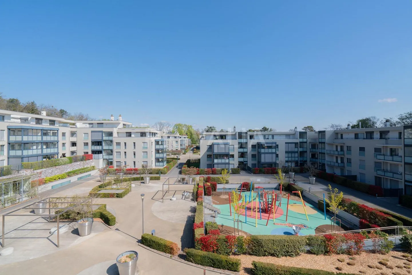 Bel appartamento di 6,5 locali al piano terra con giardino - Foto 4 di 5