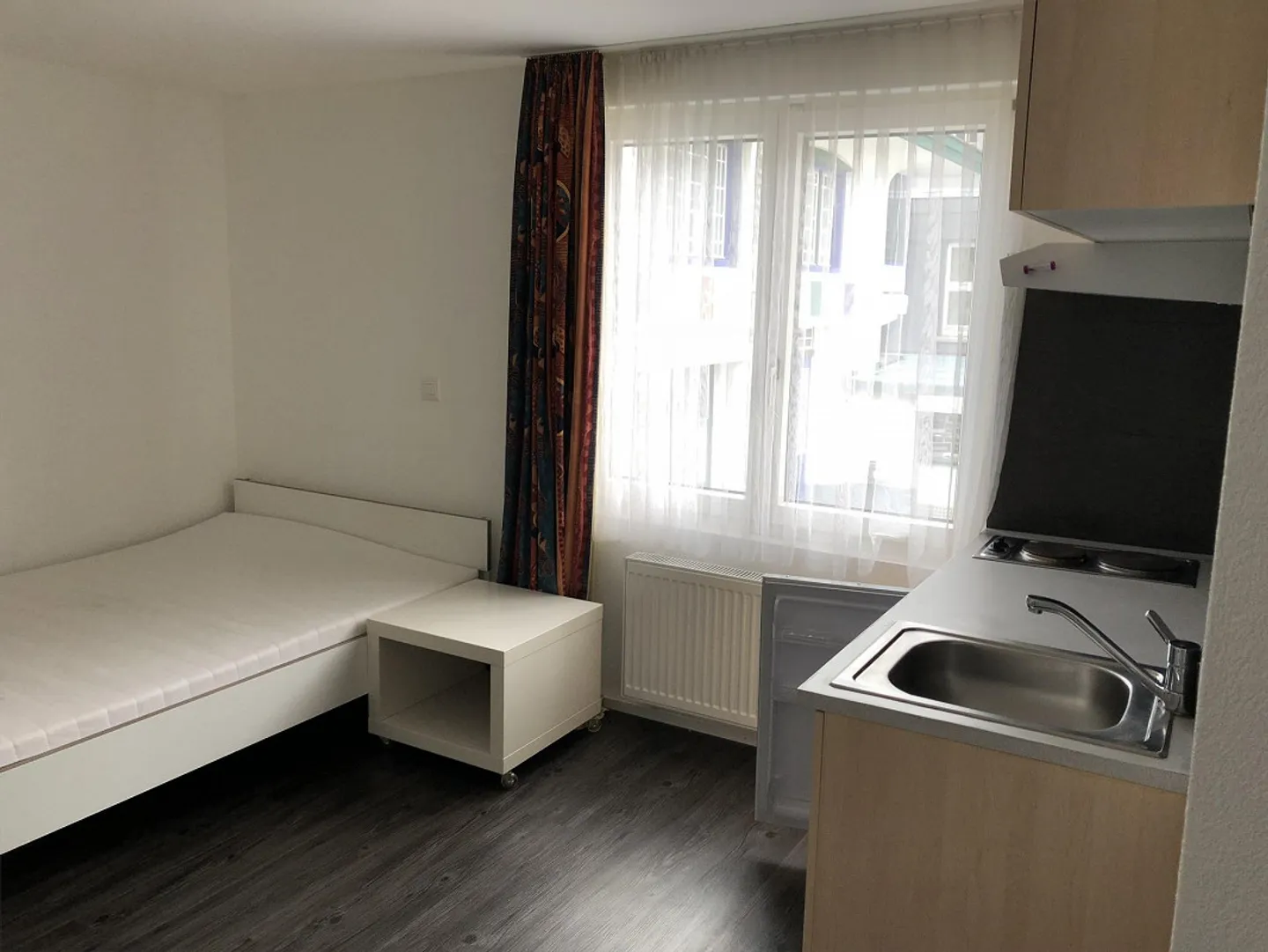 Furnished Studio - Photo 3 of 5