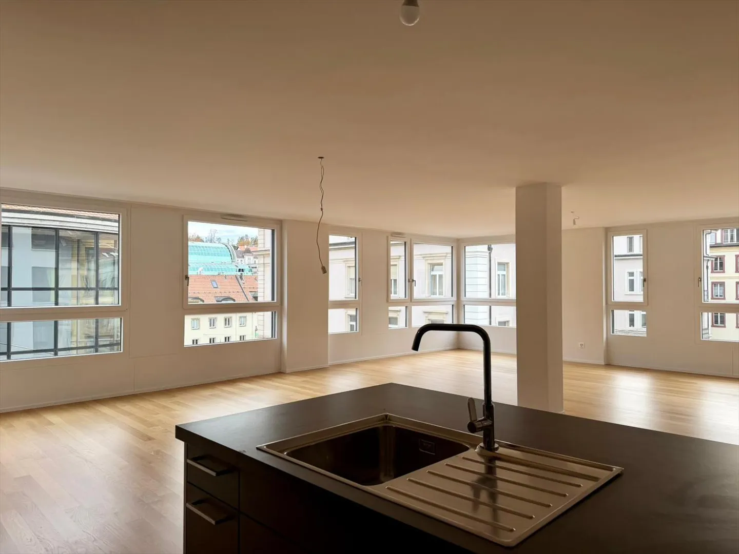 Appartamento 4.5 stanze - Foto 3 di 13