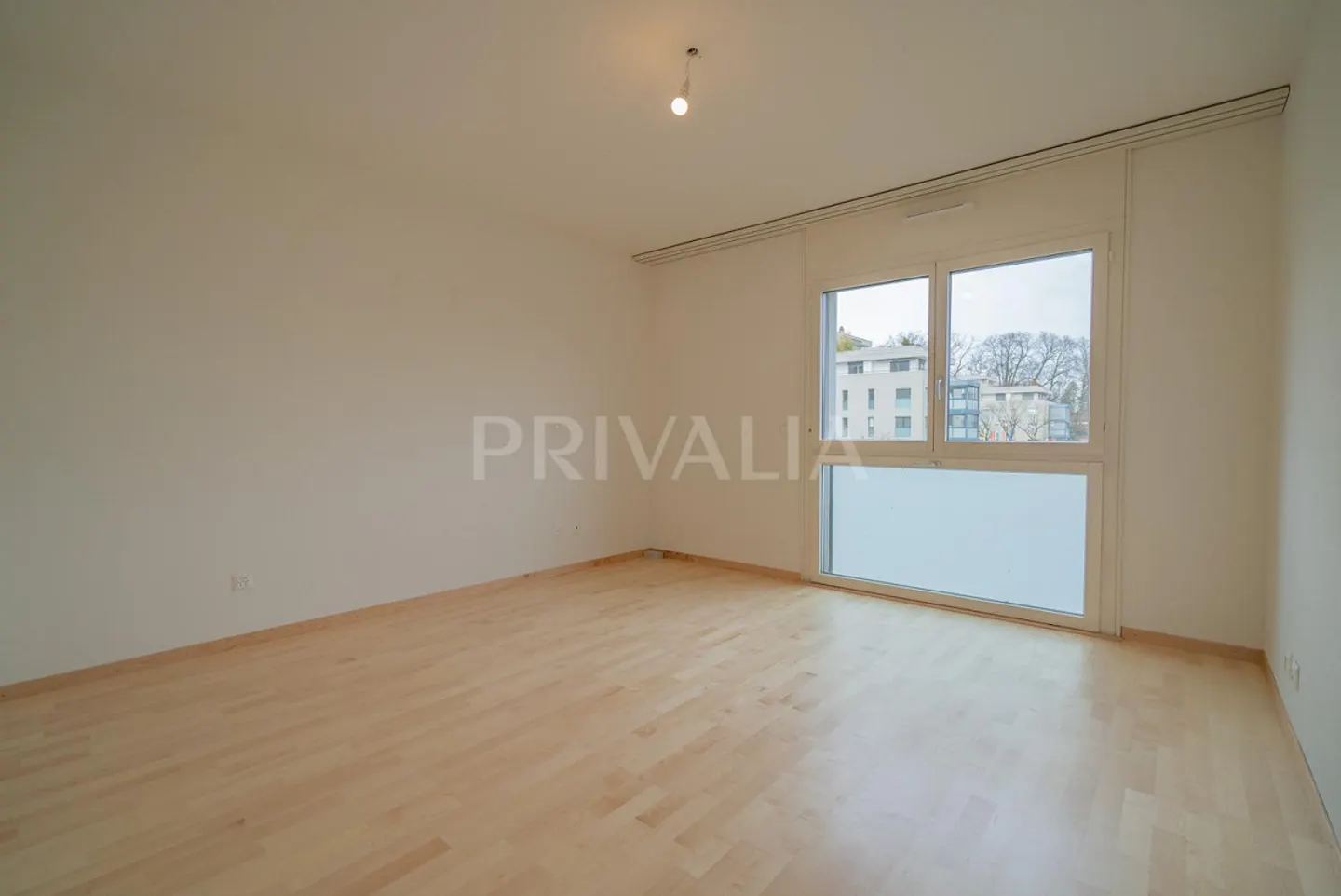 Bel appartamento di 6,5 locali al piano terra con giardino - Foto 2 di 5