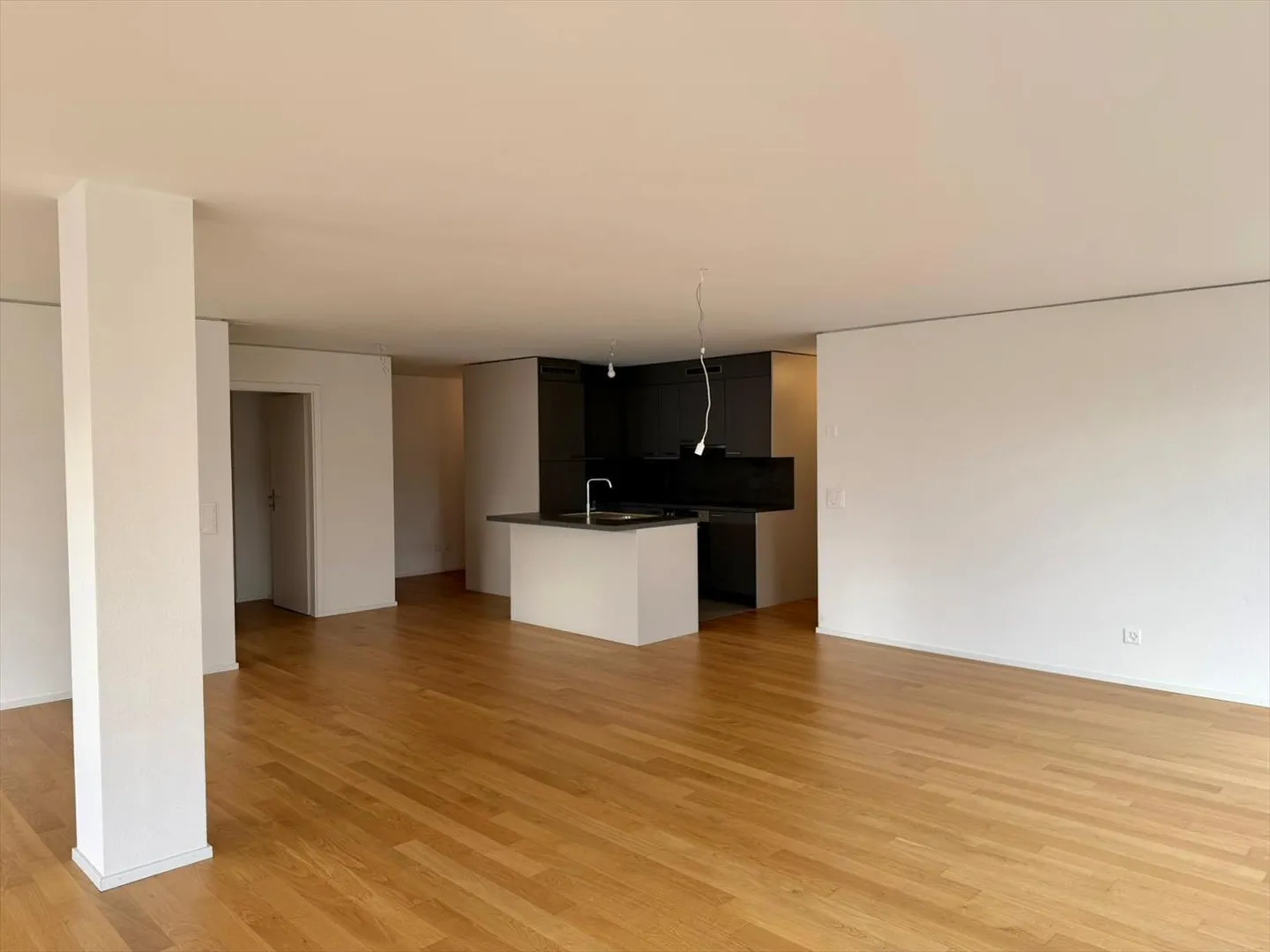 Appartamento 4.5 stanze - Foto 4 di 13