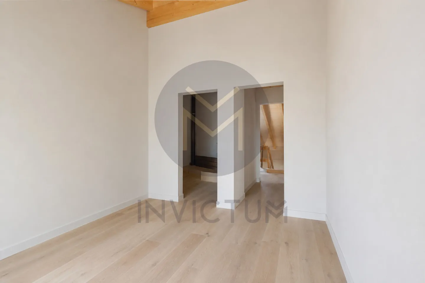 New apartment - 4.5 with loggia - www.loreedumoleson.ch - Photo 12 of 12