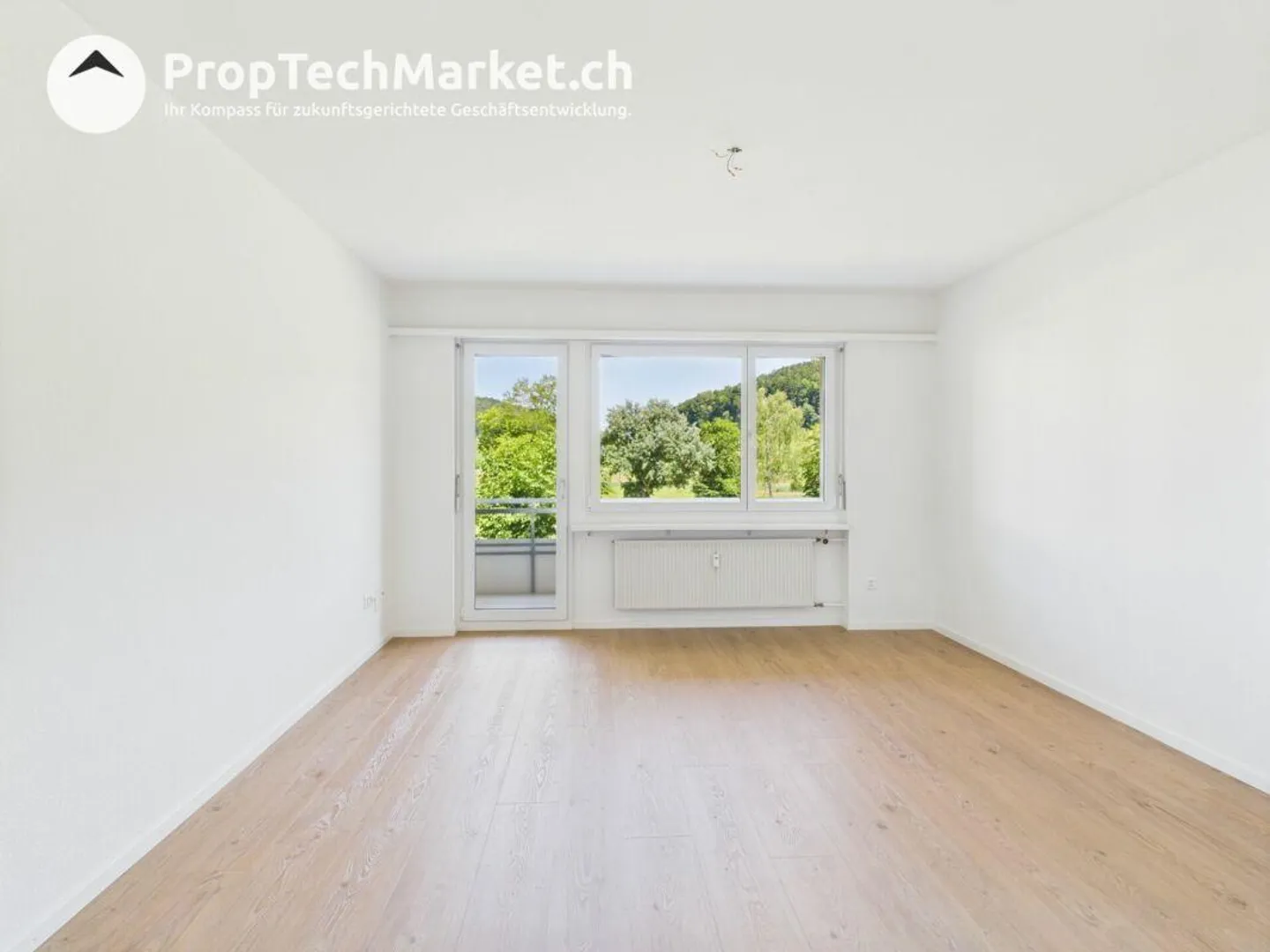 Bright 5-room apartment in the immediate vicinity of a local recreation area - Photo 7 of 14