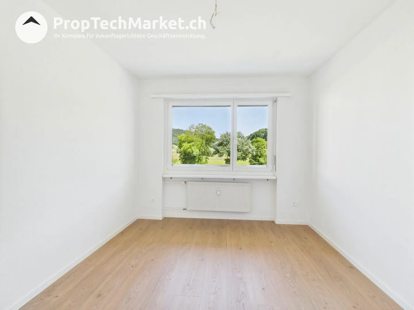 Bright 5-room apartment in the immediate vicinity of a local recreation area - Photo 11 of 14