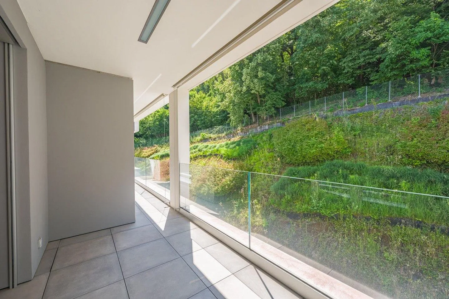 Appartamento di Lusso con Vista Lago - Foto 5 di 5