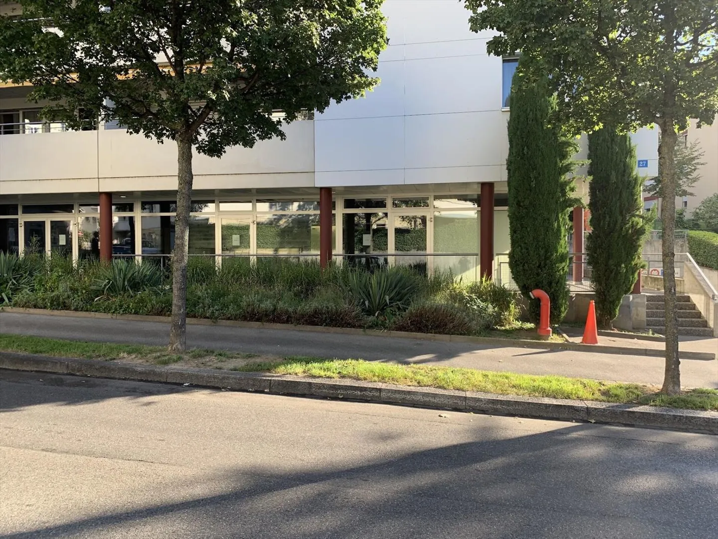 Spazio Commerciale di Prestigio a Losanna - Foto 1 di 2