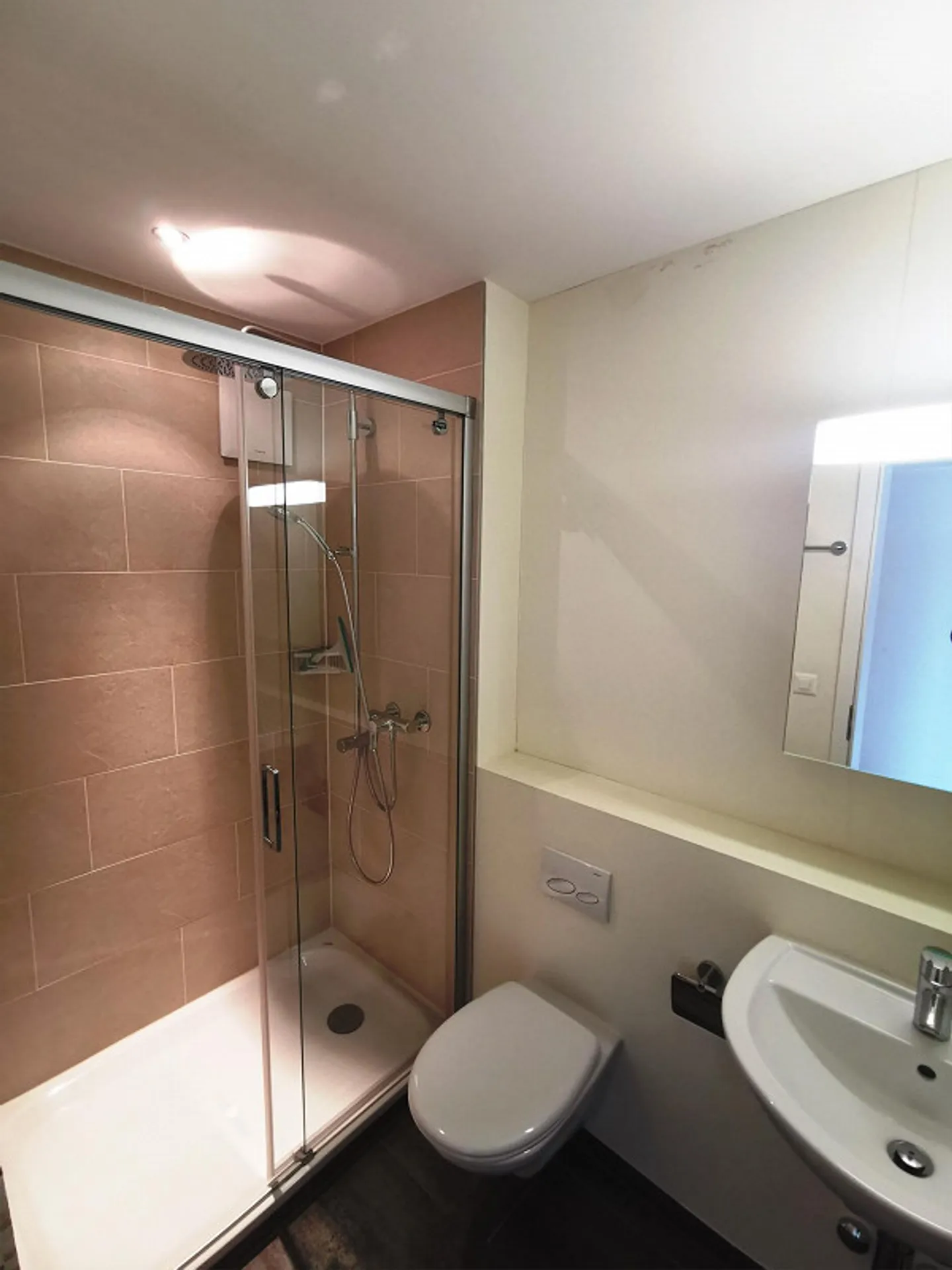 gemütliche 5.5-Zimmerwohnung in Hunzenschwil - Photo 5 sur 7