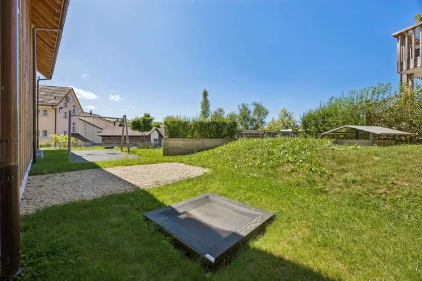 Appartamento giardino nel verde: la tua felicità privata - Foto 12 di 13