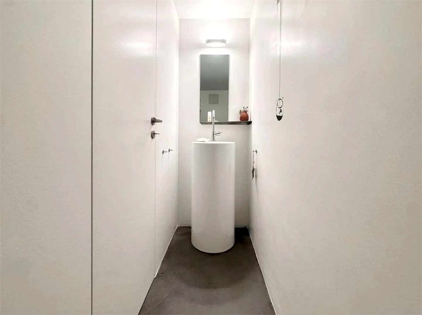 Moderna casa unifamiliare con portico - Foto 8 di 10