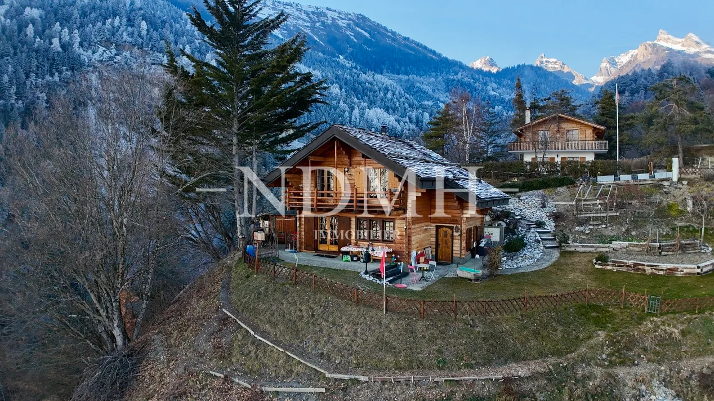Chalet eccezionale con vista panoramica - Foto 1 di 9