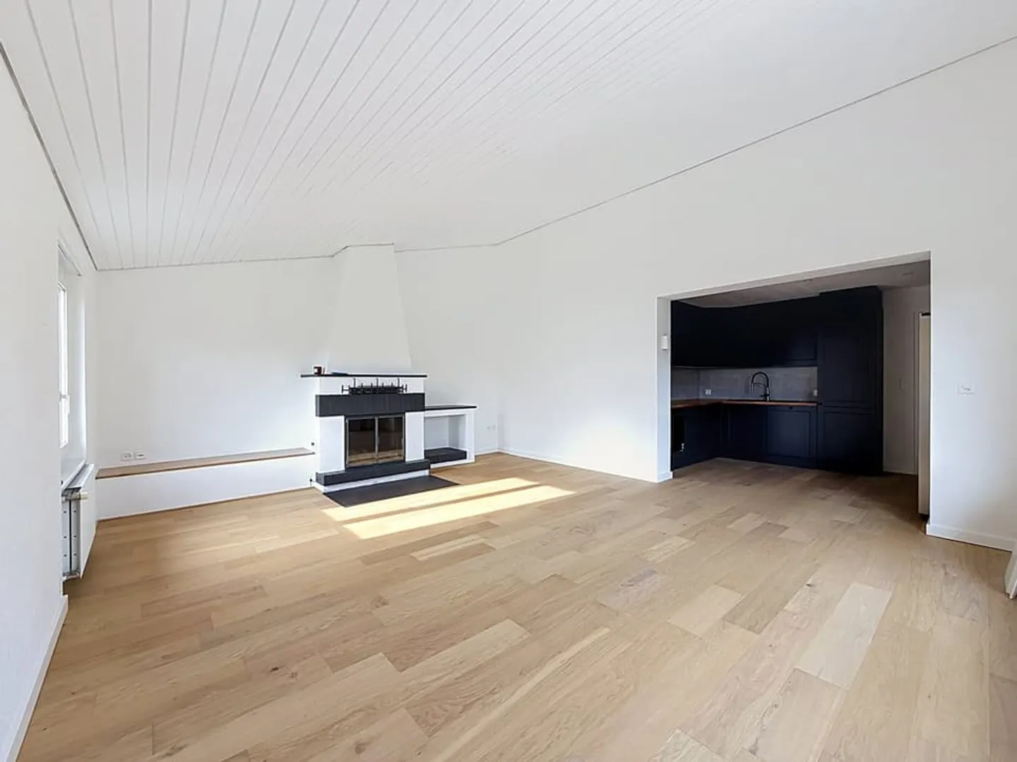 Villa familiare completamente ristrutturata ai margini dei vigneti - Foto 2 di 13