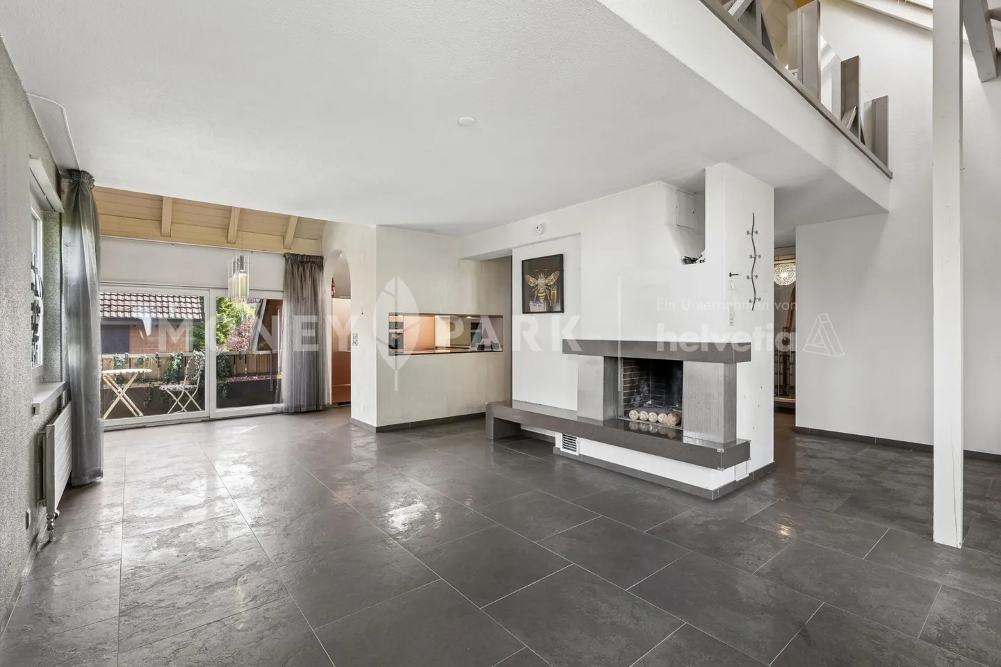 Incantevole maisonette di 3,5 stanze con galleria - Foto 3 di 13