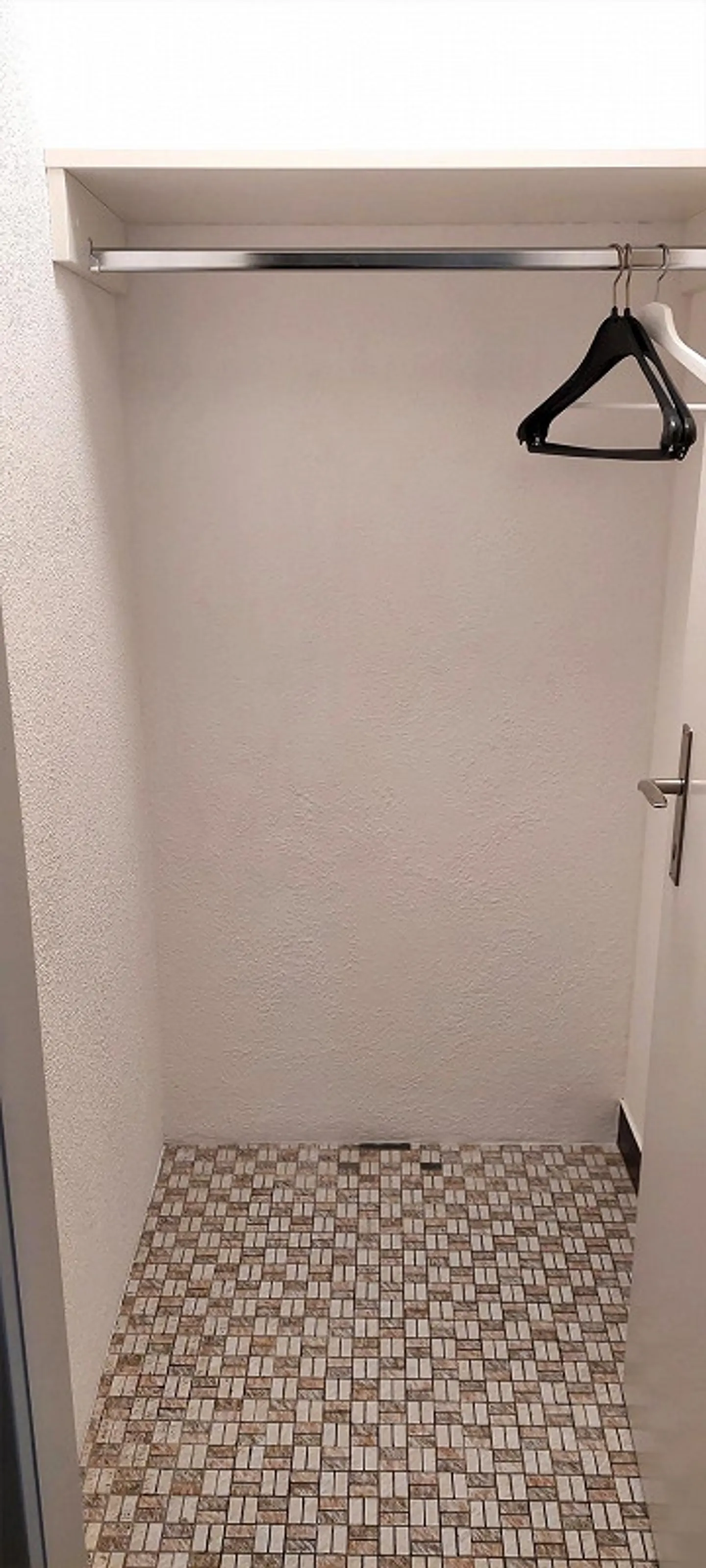 Interesting price-performance ratio! - Photo 8 of 12