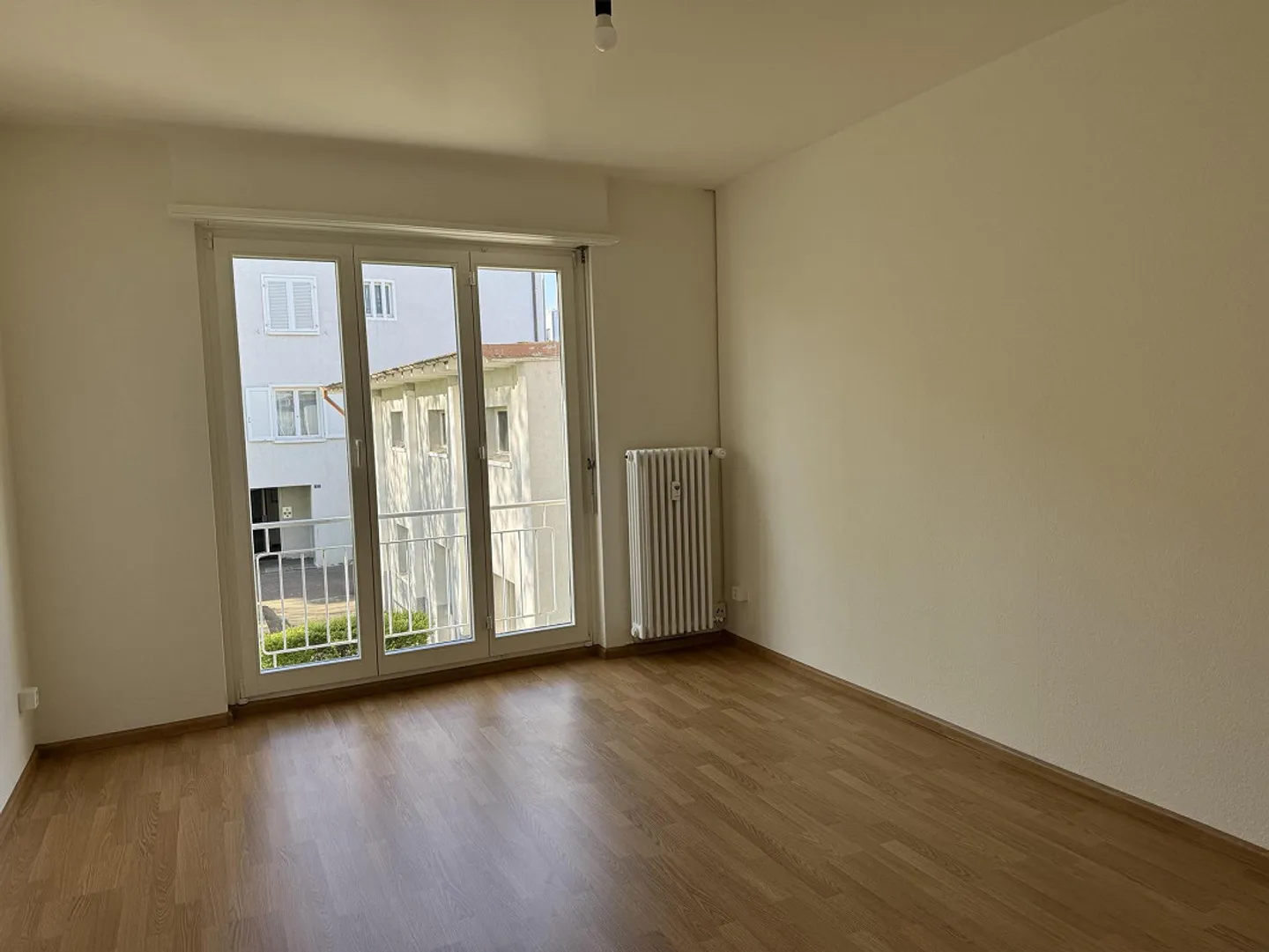 Appartement confortable dans un endroit calme - Photo 3 sur 6